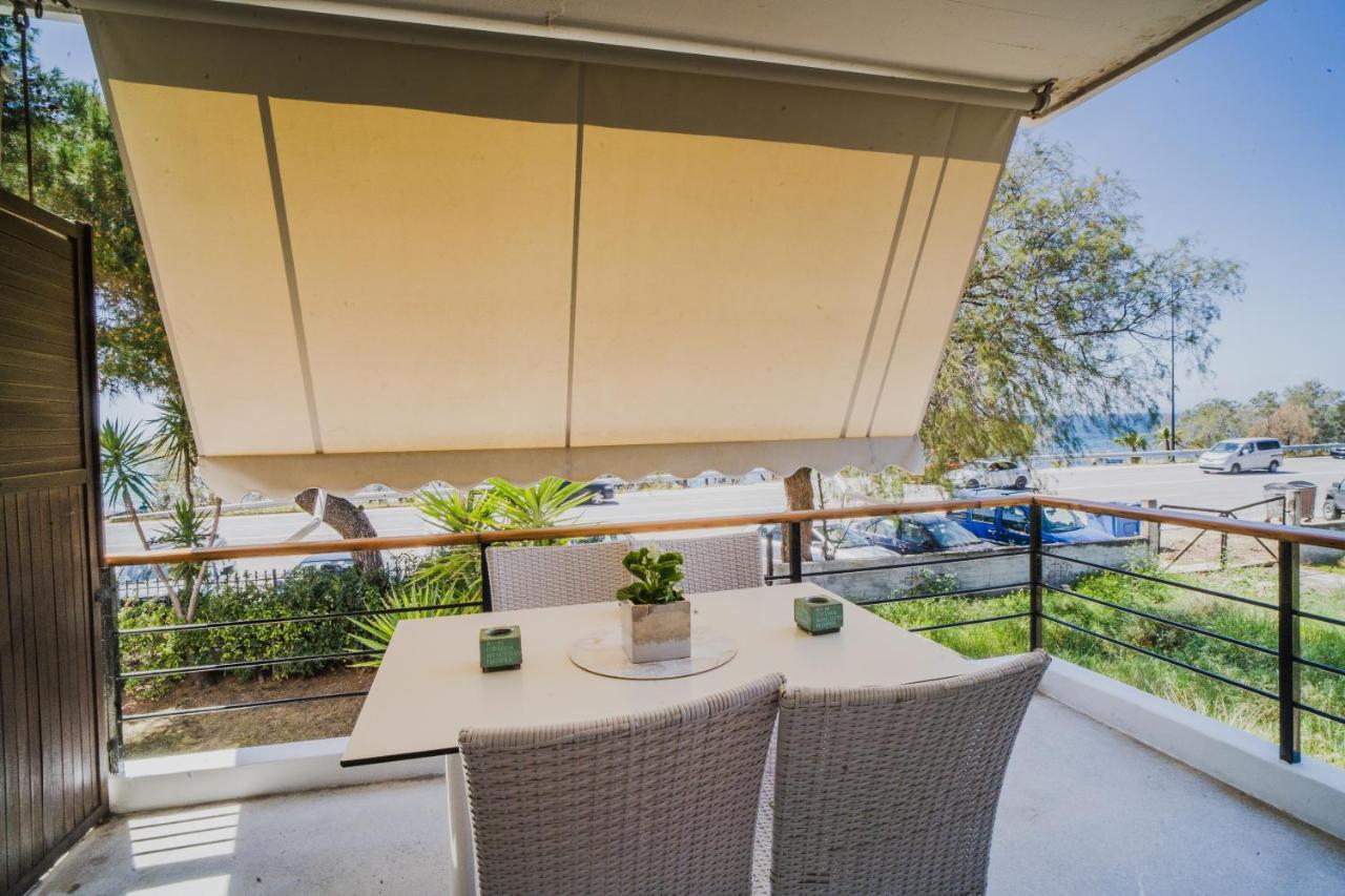 Green Apartment Ground Floor Feel Like Home Properties Saronida Экстерьер фото